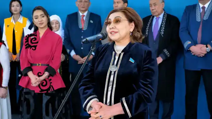 Около тысячи участников собрал форум в поддержку новой Конституции в Астане (8)