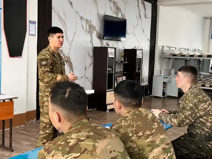 Около 200 курсантов Военного института Сухопутных войск завершили войсковую стажировку в гарнизонах страны (4)