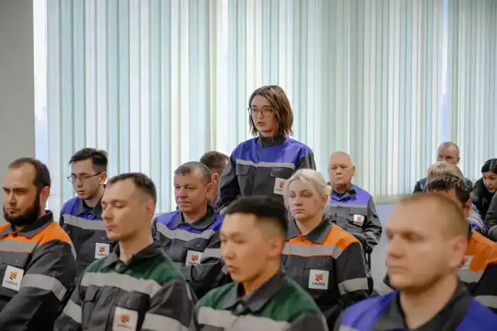 Аким области встретился с коллективом АО «Севказэнерго» (3)