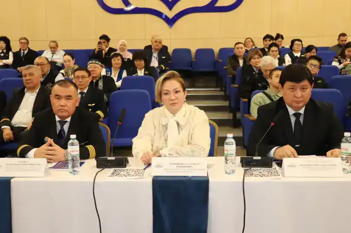 ПОДГОТОВКА КАДРОВ ДЛЯ АВИАЦИИ: В АЛМАТЫ ПРЕДСТАВИЛИ ОТРАСЛЕВОЙ АТЛАС ПРОФЕССИЙ (6)