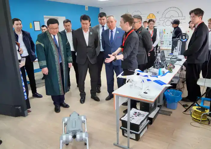 Кентау: IT-кабинет для будущих цифровых гениев!