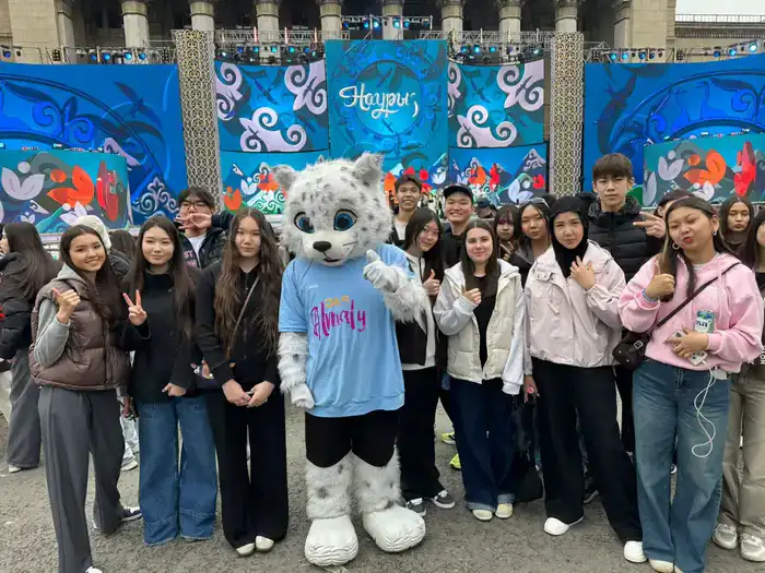 Чистота в сердце: молодёжь зажигает на «Тазару күні»