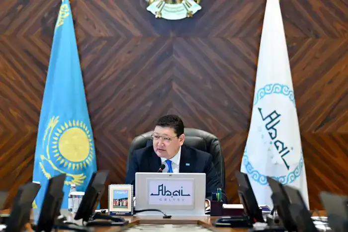 В области Абай обсудили актуальные вопросы сферы образования (4)