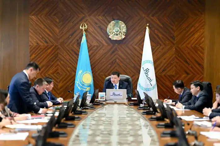 В области Абай обсудили актуальные вопросы сферы образования (7)