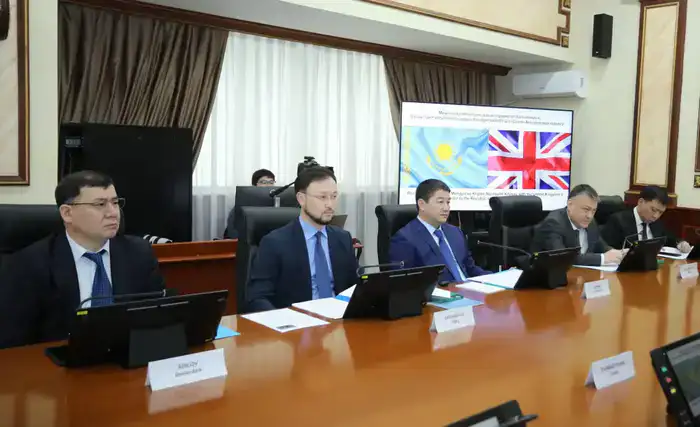 Аким Мангистауской области принял Посла Великобритании в Казахстане (2)