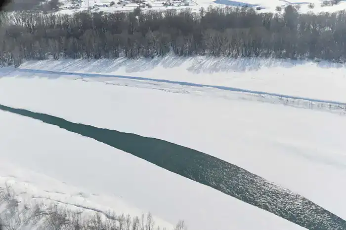 Вице-премьер Канат Бозумбаев ознакомился с ходом противопаводковых мероприятий в области Абай (6)