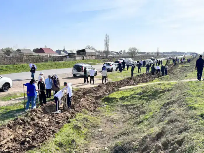 ТУРКЕСТАН: В ЖЕТЫСАЕ В АКЦИИ «МӨЛДІР БҰЛАҚ» ПРИНЯЛИ УЧАСТИЕ 500 ЧЕЛОВЕК (3)