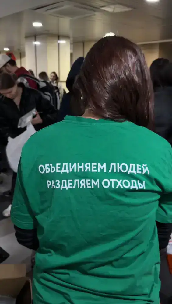 Алматинцы меняют мусор на будущее: 1500 ламп!