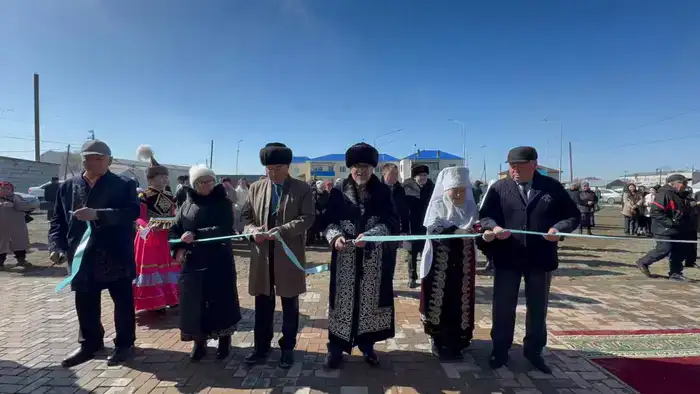 В Абайском районе 18 семей получили новые дома в преддверии Наурыза, символизируя надежду и обновление