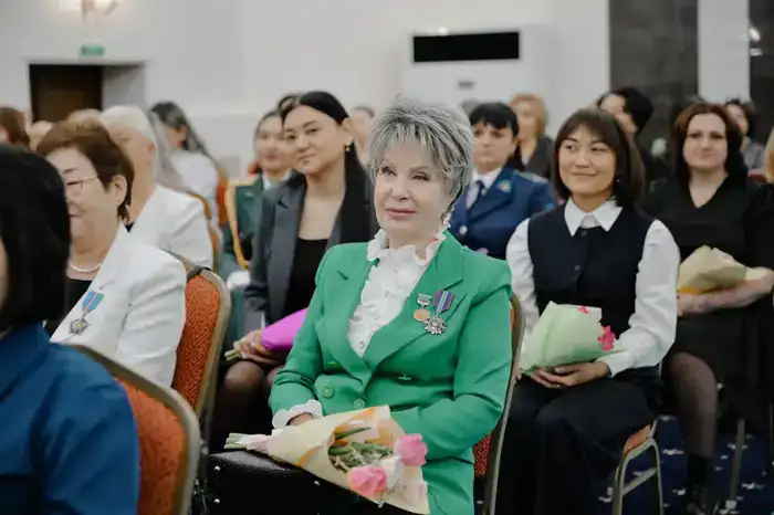 ? СҚО әйелдері марапатқа ие болды (7)