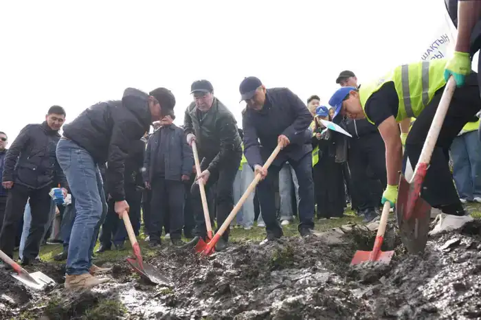 Экологическая акция по очистке родников Казахстана стартовала в южных регионах