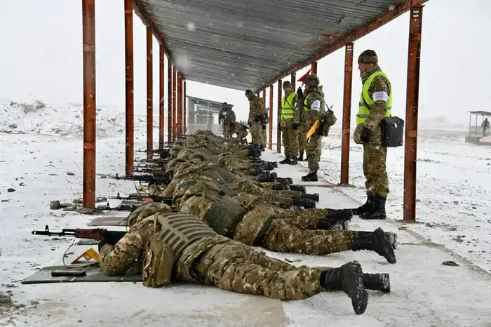 В Жамбылской области проверили готовность инженерно-саперного полка (5)
