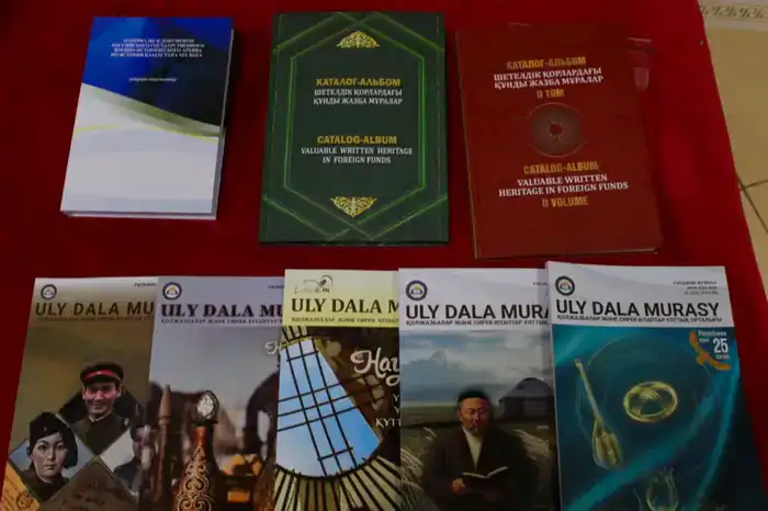 Семинар по источниковедению в Национальном центре рукописей Казахстана Шымкенте