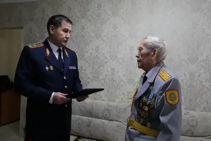 ”Спасибо за службу”: в ДП Актюбинской области чествовали представителей рабочих профессий и ветеранов