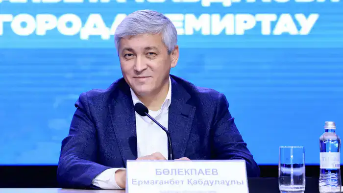 Голосуйте за будущее: Аким Карагандинской области призывает жителей стать архитекторами перемен на референдуме 15 числа