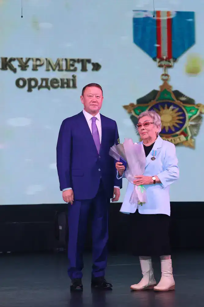 Праздничный концерт «Әлемнің жарығы» (2)