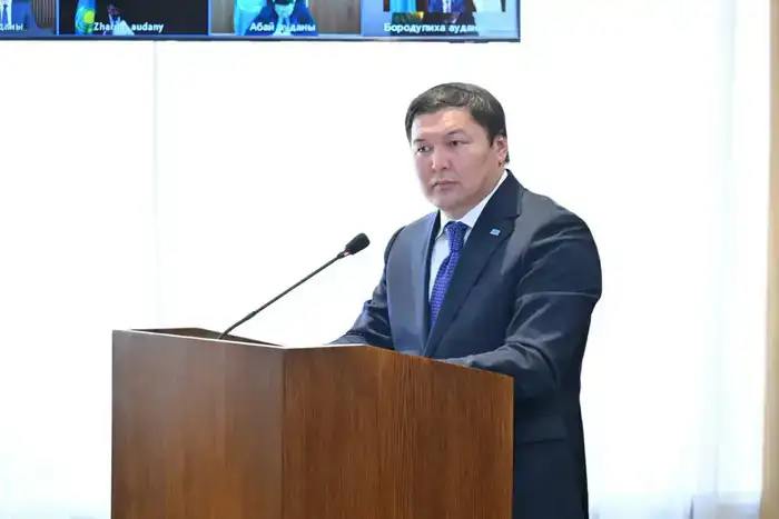 В области Абай обсудили вопросы развития искусственного интеллекта (7)