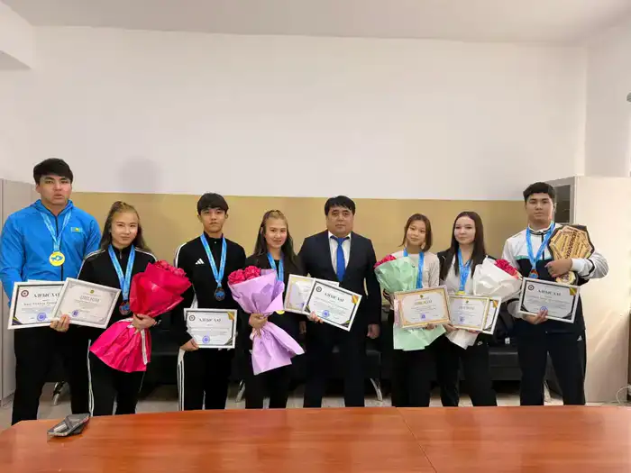 ТУРКЕСТАН: Подготовка пяти чемпионов в Сайраме укрепляет позиции Казахстана на международной спортивной арене