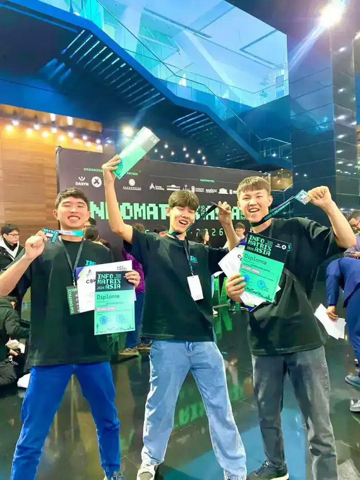 ШКОЛЬНИКИ ИЗ ТУРКЕСТАНСКОЙ ОБЛАСТИ СТАЛИ ПРИЗЕРАМИ МЕЖДУНАРОДНОГО IT-КОНКУРСА (2)