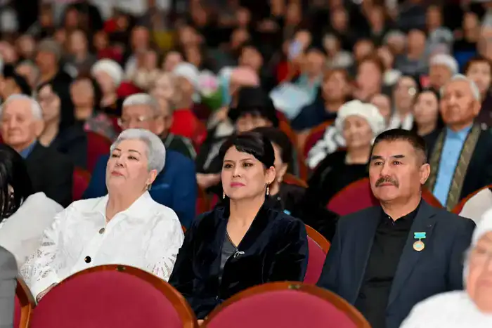 В области Абай чествовали актеров в честь Международного дня театра (3)