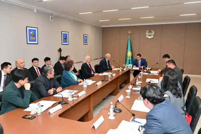 Театральный маяк Абай: Высший художественный совет освещает путь к культурным вершинам