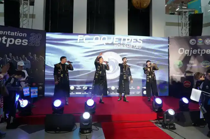 В ТРЦ Koksetau Mаll прошла презентация нового состава футбольной команды «Окжетпес» (8)