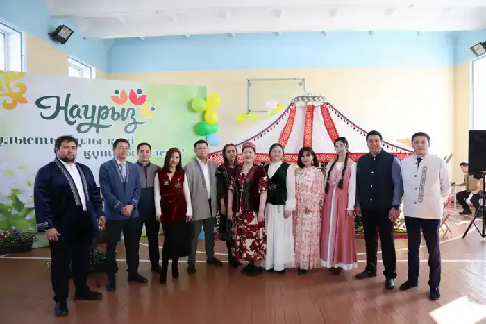 В Академии правосудия при Высшем Судебном Совете состоялось торжественное мероприятие, посвящённое празднику Наурыз мейрамы (9)