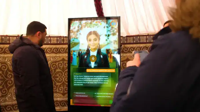 Более тысячи человек одновременно провели обряд Көрісу в столичном парке (9)