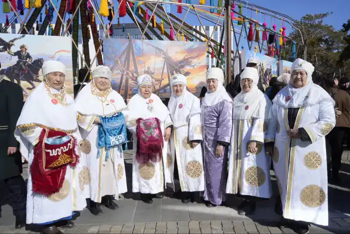 В Жетісу отметили праздник «Көрісу күні – Амал мерекесі» (4)