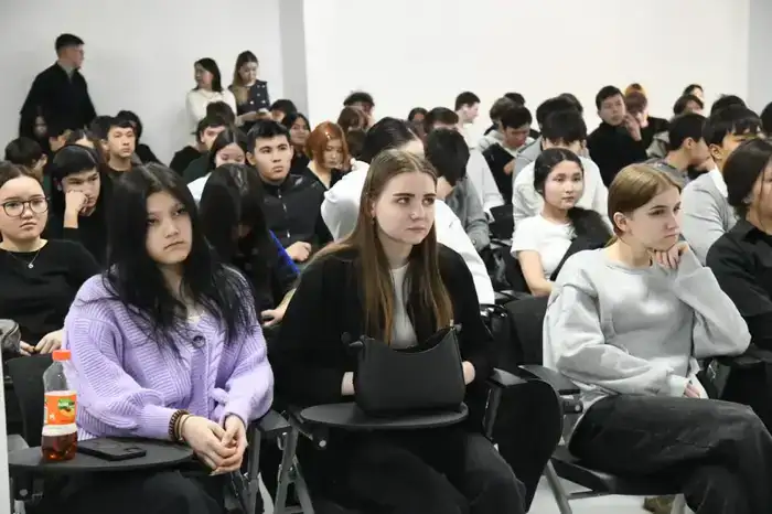 Студенты Астаны: мусор — это не конец, а начало!