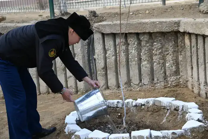 Военнослужащие Алматы провели экологические акции