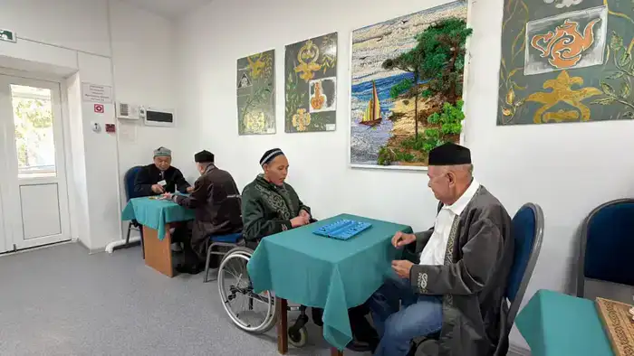 Марат Ахметжанов поздравил 102-летнего долгожителя Ивана Фриза в Щучинске