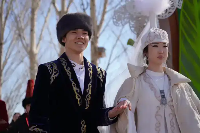 Наурыз: пять пар, пять судеб, одна весна!