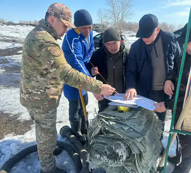 К жителям Карагандинской области обратились из-за резкого таяния снега (3)