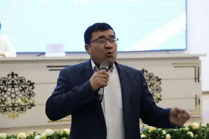 "Дұрыс ілім тура жолға сілтейді" (3)