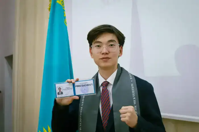 Казахстанский робототехник получил грант на обучение в Stanford