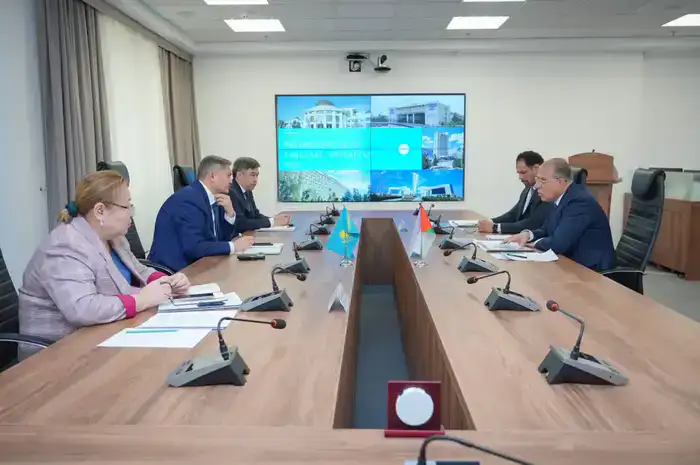 Казахстан и Иордания укрепляют сотрудничество в сфере науки и высшего образования (5)