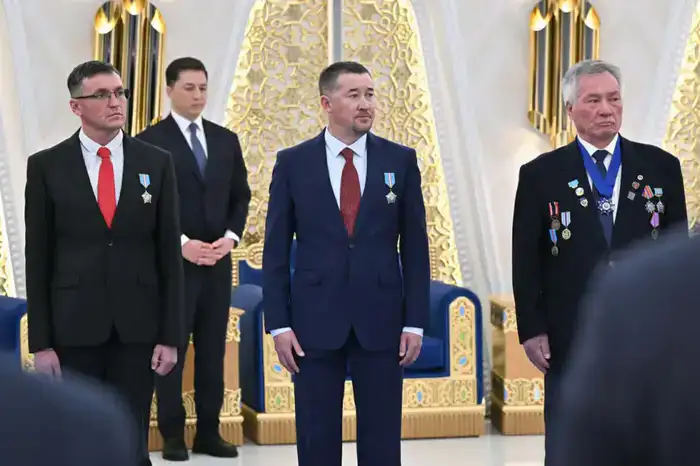 Президент заявил о значении альпинизма и горного туризма как школы жизни, формирующей лидеров и ответственность за природу.