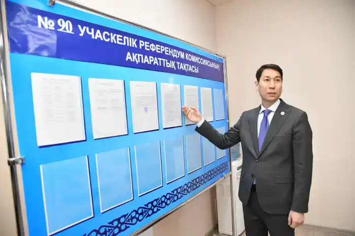 Член Центральной комиссии референдума Республики Казахстан Азамат Мақсотұлы Айманакумов прибыл в Атырау с рабочим визитом (5)