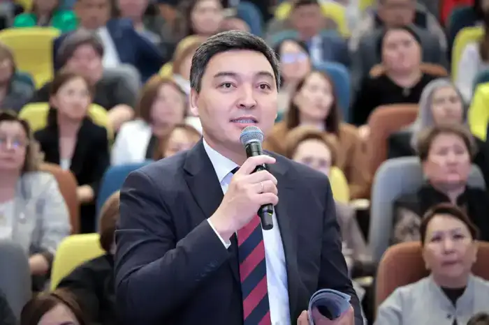 Определены направления развития проекта «Келешек мектептері» (6)