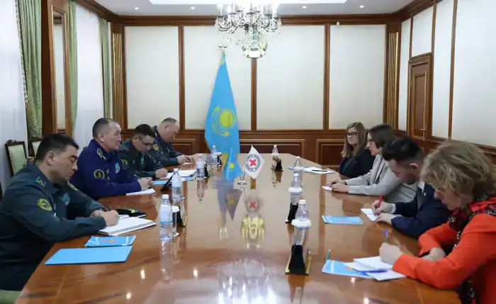 Сотрудничество Казахстана с МККК в области международного гуманитарного права: акцент на образовательные программы в военной подготовке