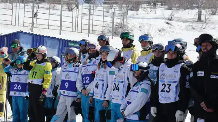 В ВКО стартовал чемпионат РК по фристайл-могулу (3)