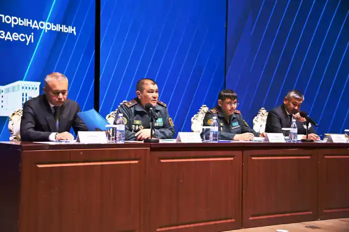 Обсуждение вопросов развития оборонно-промышленного комплекса в контексте национальной безопасности