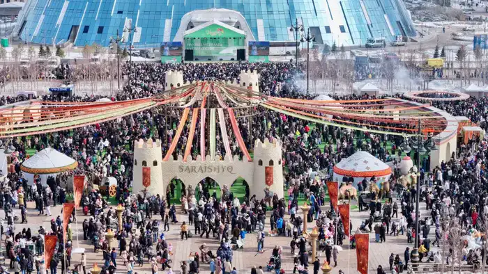 Празднование Наурыза в Астане продолжается (6)