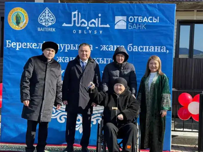 В Абайском районе в преддверии Наурыз мейрамы 18 семей получили жилье (7)