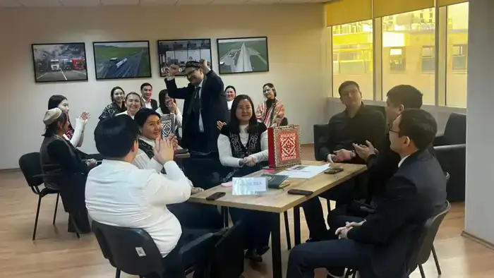 В Министерстве транспорта прошла викторина «Наурызнама-Quiz» (4)