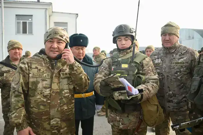 Комиссия Генерального штаба проинспектировала воинские части на западе Казахстана (4)