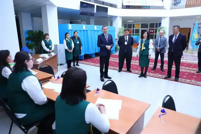 Председатель ЦКР посетил Мангистаускую и Карагандинскую области с инспекционной поездкой (2)