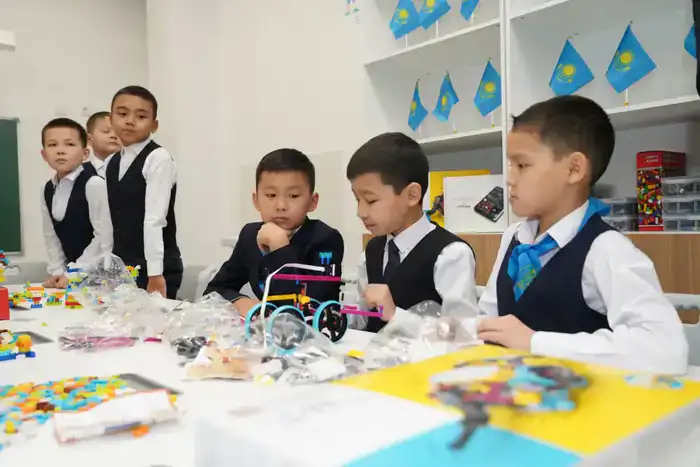 Туркестан: 60 тысяч учеников получают доступ к современным школам и растущему качеству образования