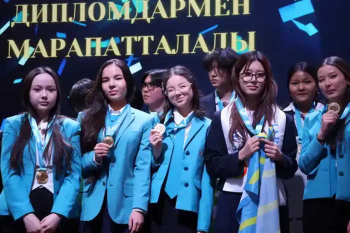 Достижения казахстанских школьников на международной арене: 1 006 медалей и чемпионство в робототехнике